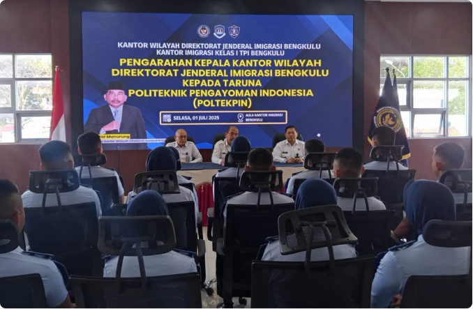 Kanwil Ditjen Imigrasi Bengkulu Berikan Pembekalan Latjapura bagi Taruna Keimigrasian Kanwil Ditjen Imigrasi Bengkulu Berikan Pembekalan Latjapura bagi Taruna Keimigrasian